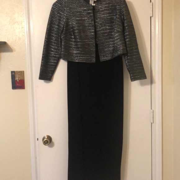 Great Party Dress - Picture 4 of 4